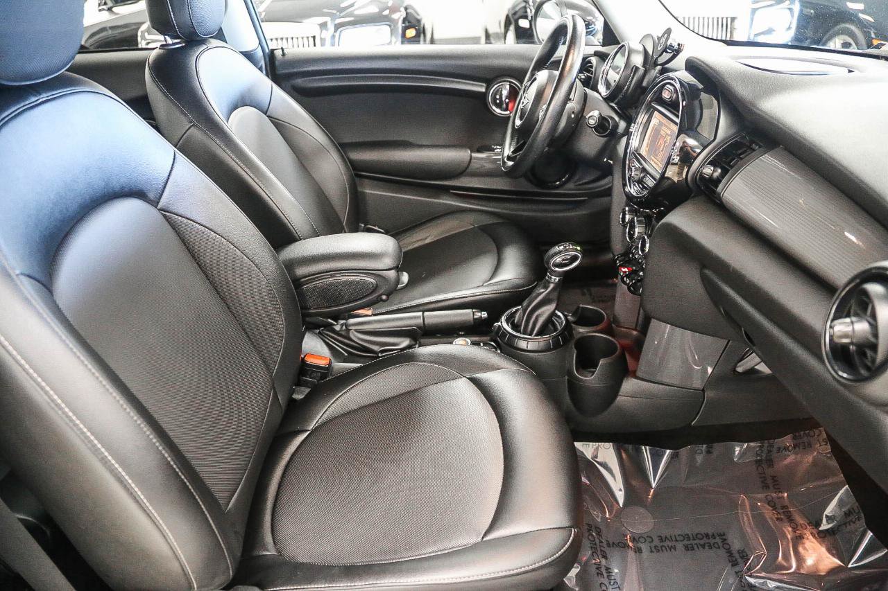 Used 2016 MINI Cooper 2-Door Hardtop FWD image 23
