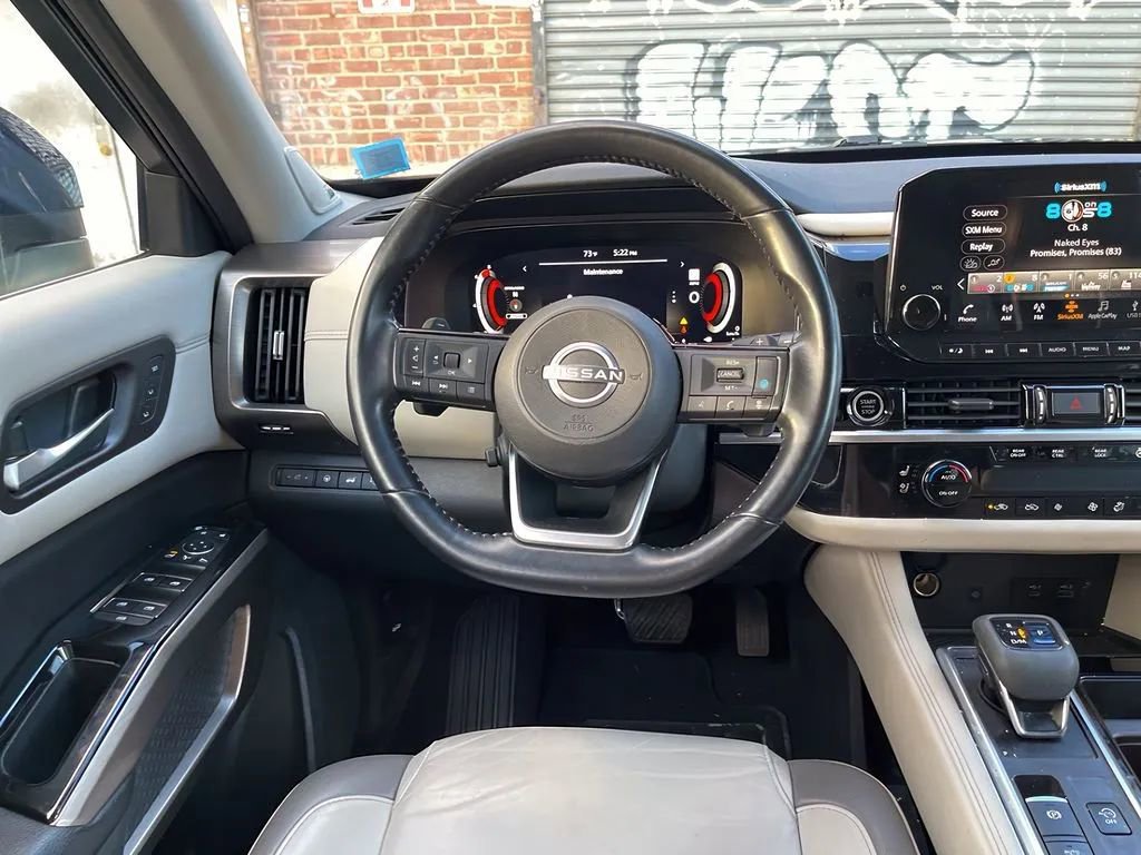 Used 2022 Nissan Pathfinder Platinum w/ Cargo Package image 13