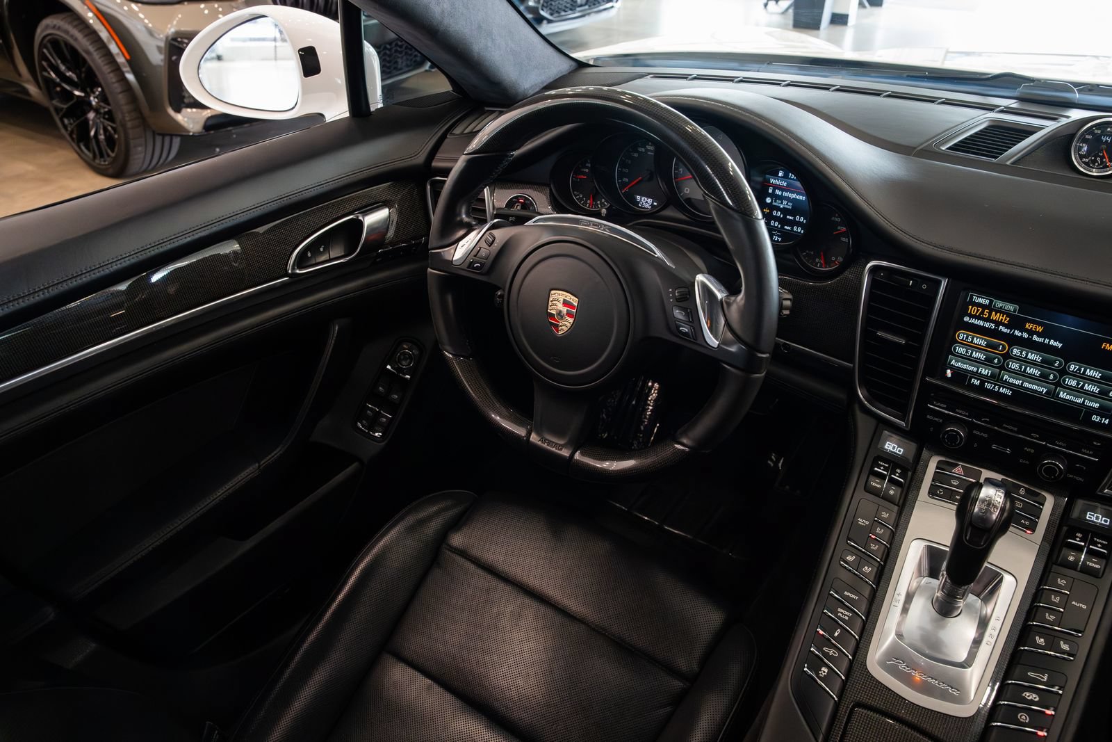 Used 2013 Porsche Panamera GTS AWD/4WD image 10