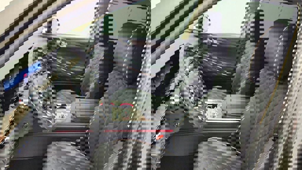 Used 2025 Genesis GV80 3.5T Prestige image 21