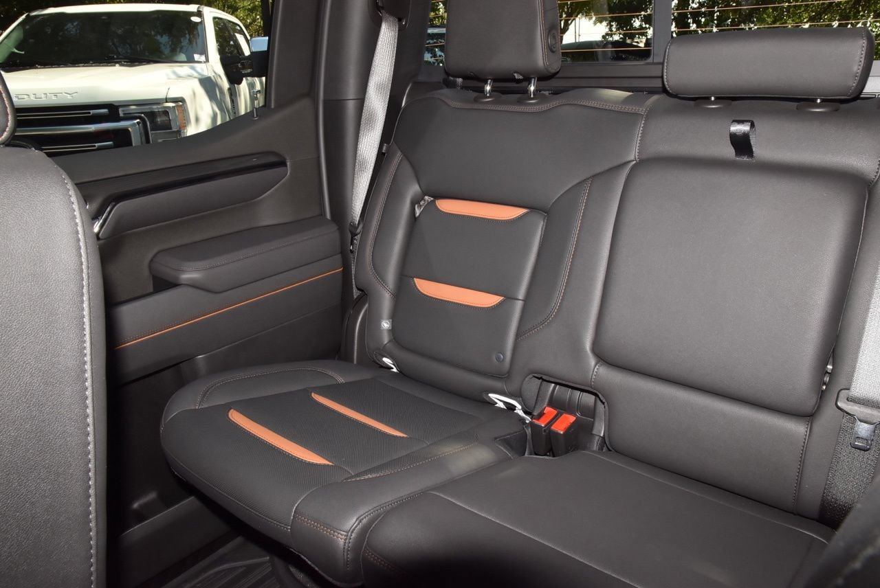 Used 2026 GMC Sierra 1500 AT4 w/ AT4 Premium Package AWD/4WD image 19