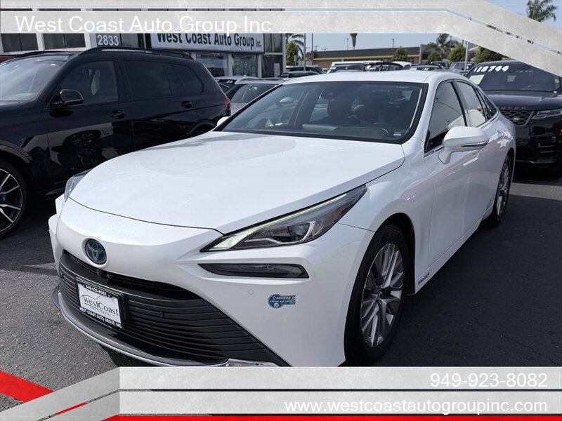 Used 2021 Toyota Mirai XLE w/ Advanced Technology Package RWD image 2