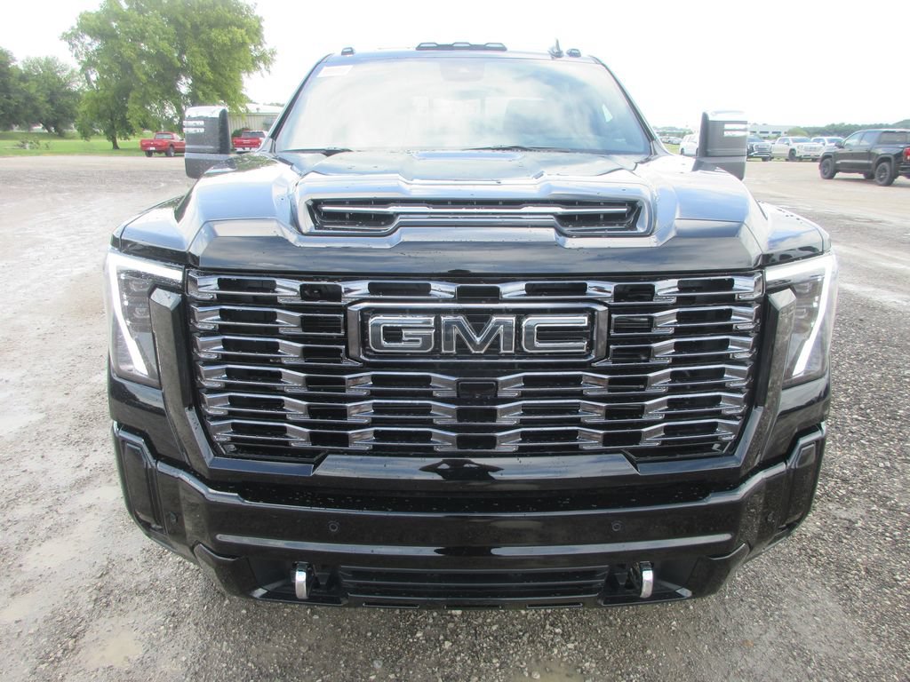 New 2026 GMC Sierra 2500 Denali Ultimate AWD/4WD image 12