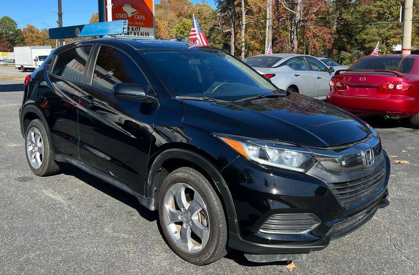 Used 2019 Honda HR-V LX image 2