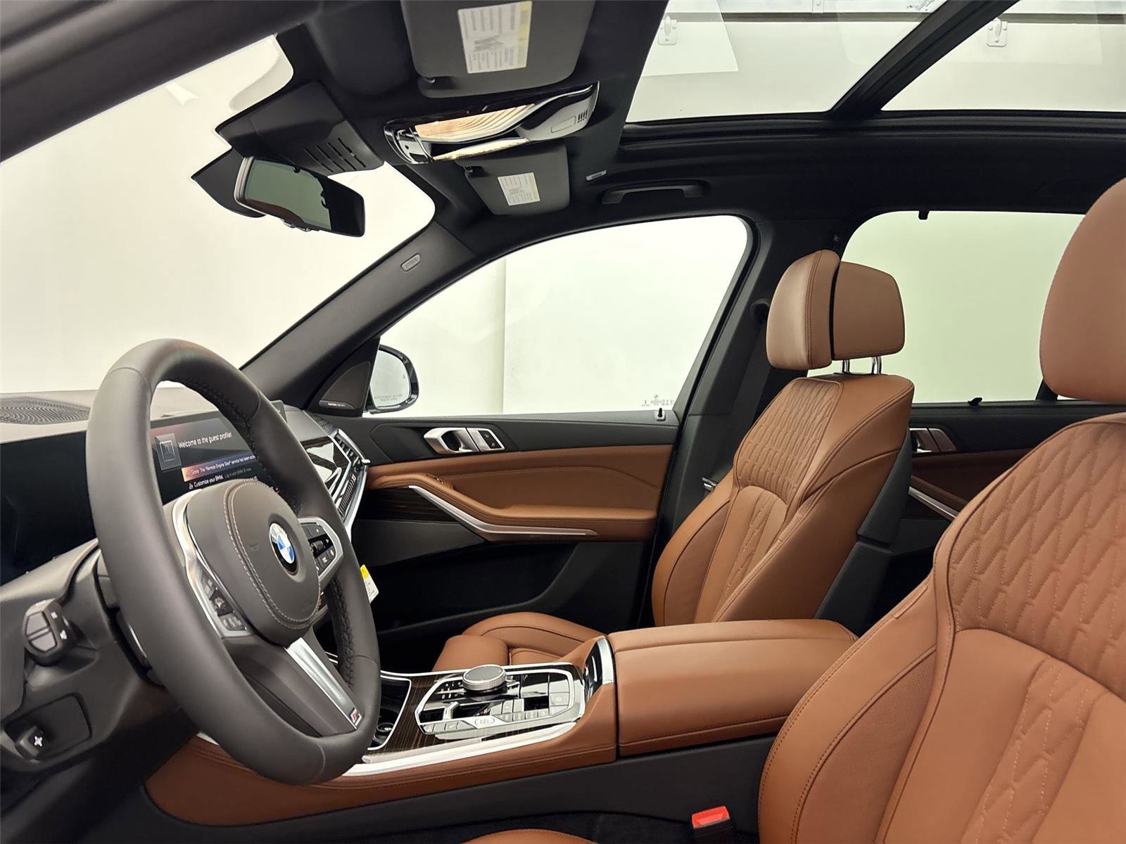 New 2026 BMW X5 xDrive40i w/ M Sport Package image 24