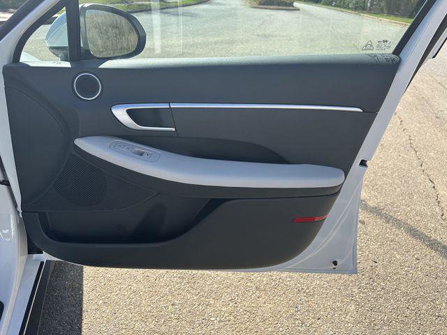 New 2025 Hyundai Sonata SE image 14