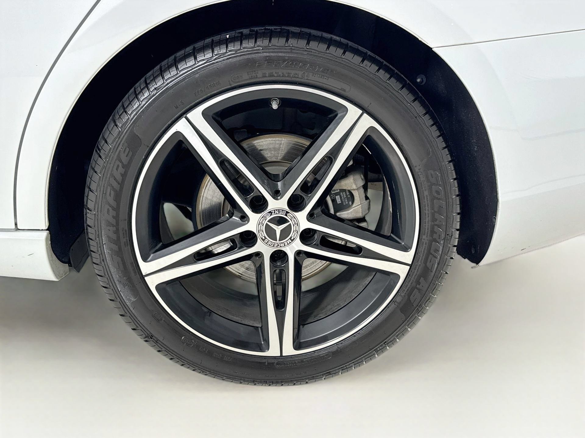 Used 2021 Mercedes-Benz A 220 image 32