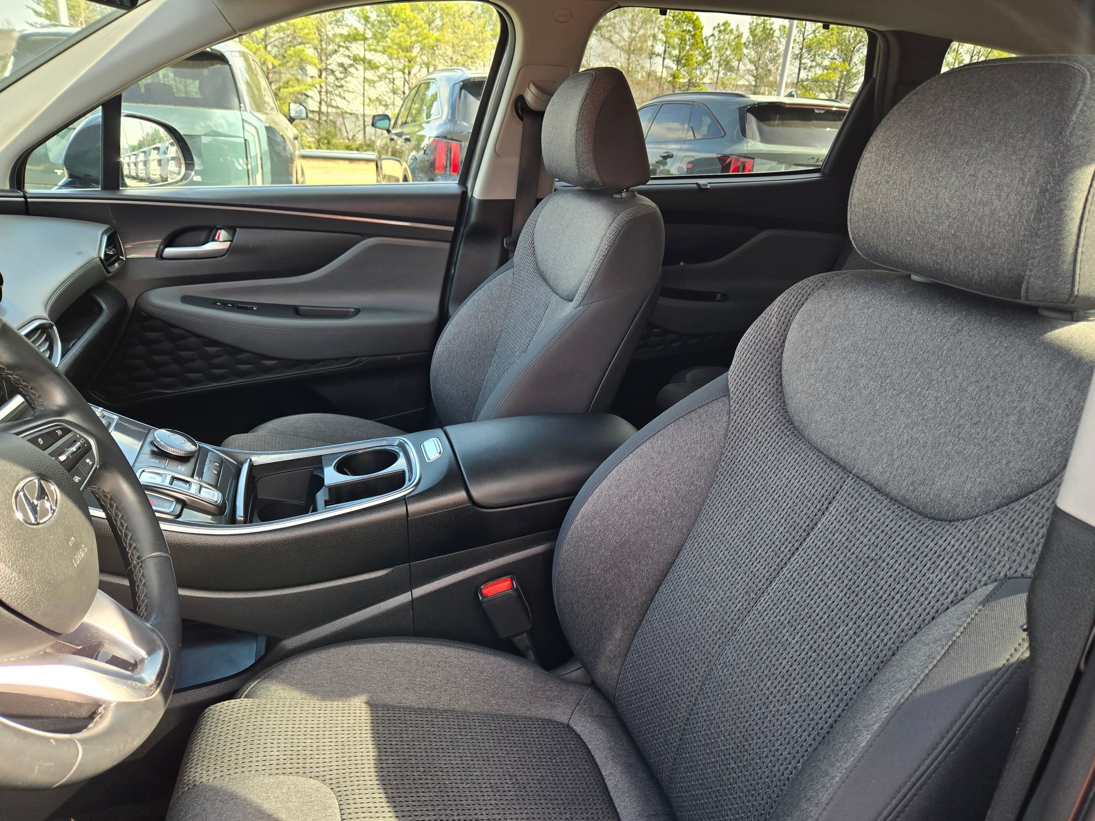 Used 2021 Hyundai Santa Fe SEL w/ Convenience Package image 23