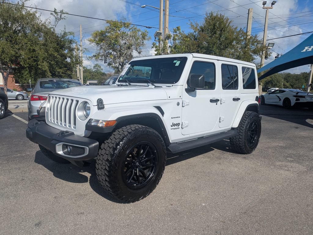 Used 2022 Jeep Wrangler Unlimited Sahara AWD/4WD image 8