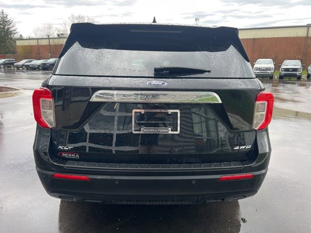 Used 2024 Ford Explorer XLT image 6