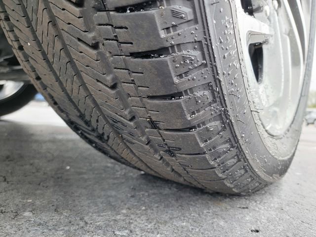 Certified 2025 Lincoln Navigator L Reserve AWD/4WD image 18