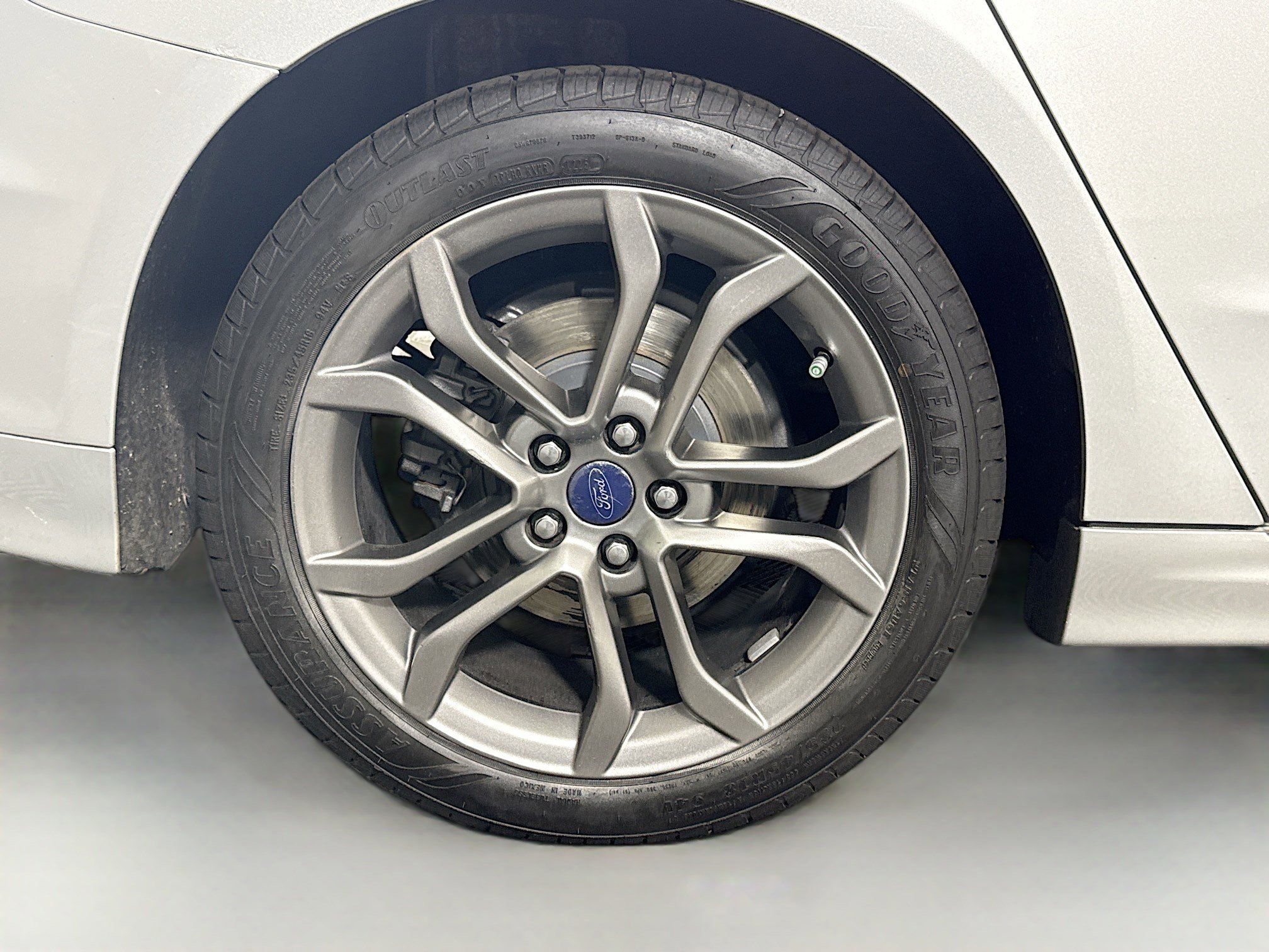 Used 2017 Ford Fusion S w/ Equipment Group 101A FWD image 33