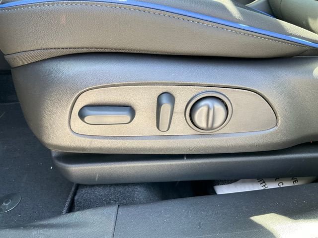 New 2026 Buick Encore GX Sport Touring w/ Advanced Technology Package FWD image 3