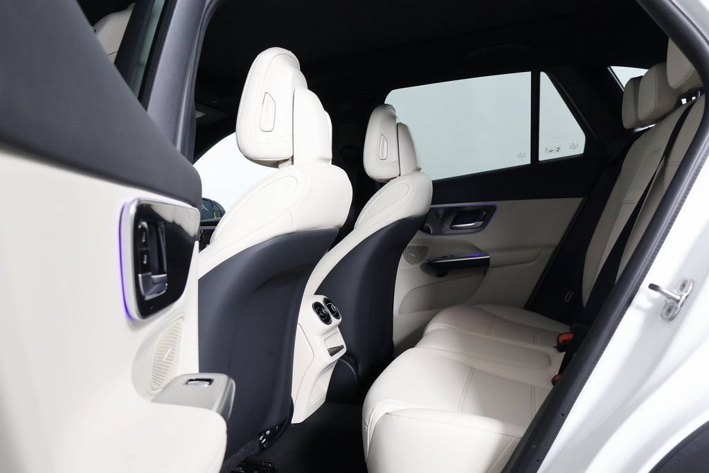 New 2027 Mercedes-Benz GLC 300 image 6