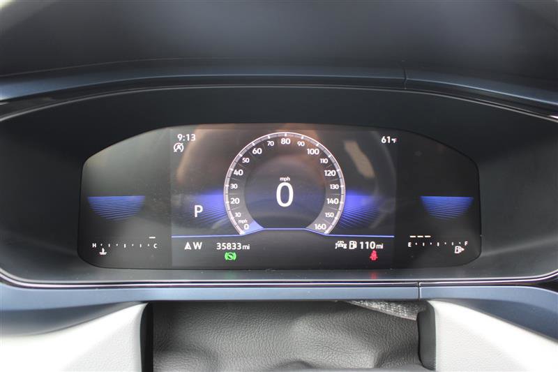 Used 2023 Volkswagen Taos SE w/ Panoramic Sunroof Package image 16