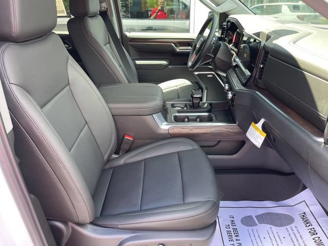 New 2026 GMC Sierra 1500 SLT w/ SLT Convenience Package AWD/4WD image 10