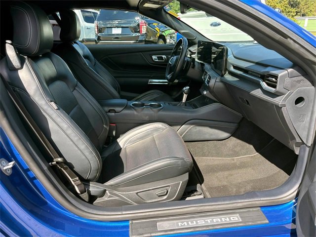 Used 2024 Ford Mustang GT Premium image 14