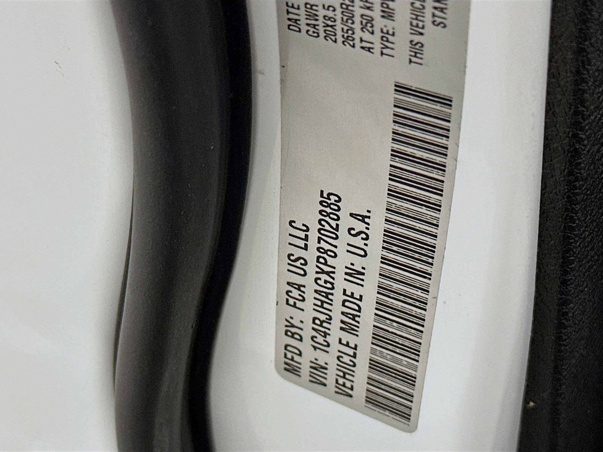 Used 2023 Jeep Grand Cherokee Altitude image 12