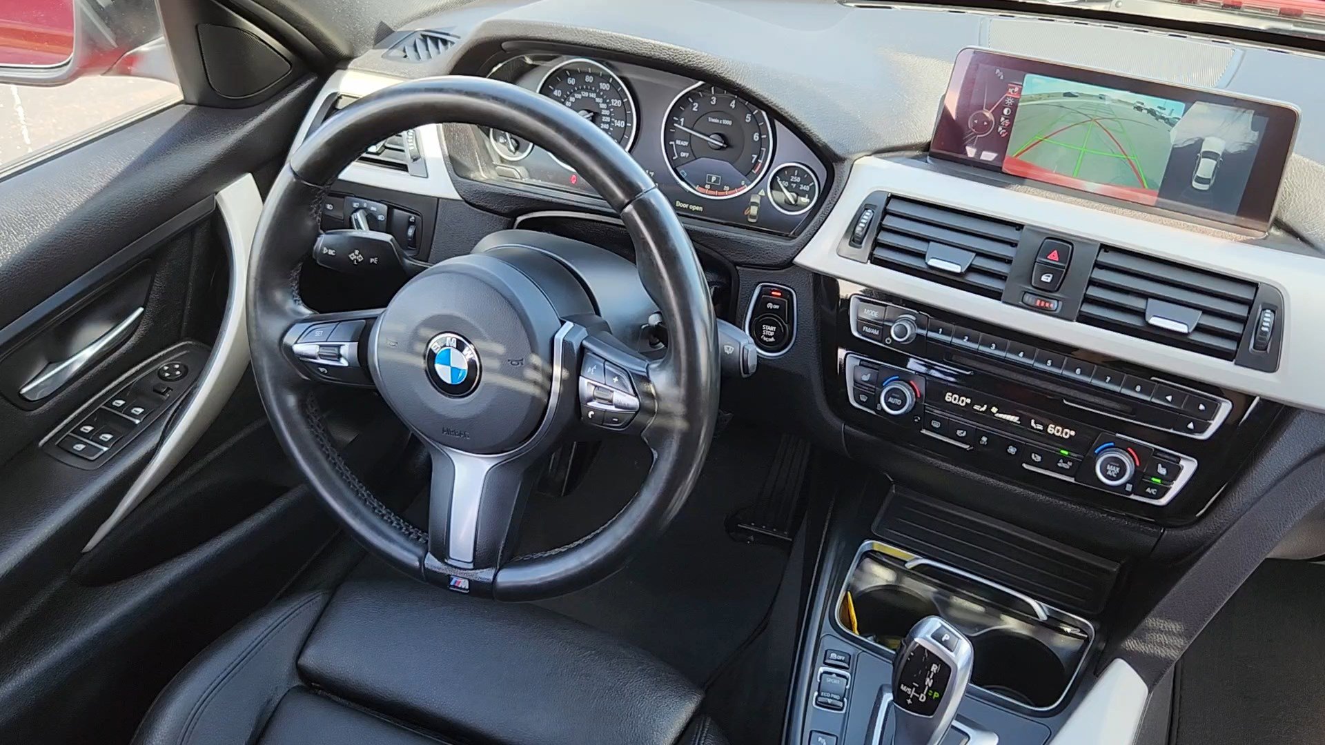 Used 2016 BMW 320i xDrive Sedan AWD/4WD image 5