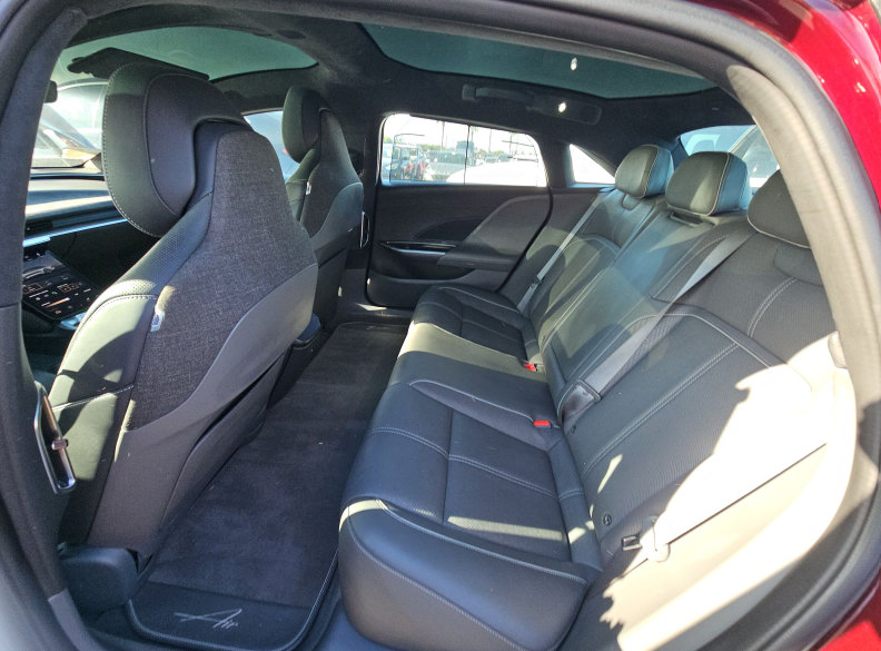 Used 2022 Lucid Air Grand Touring AWD/4WD image 6