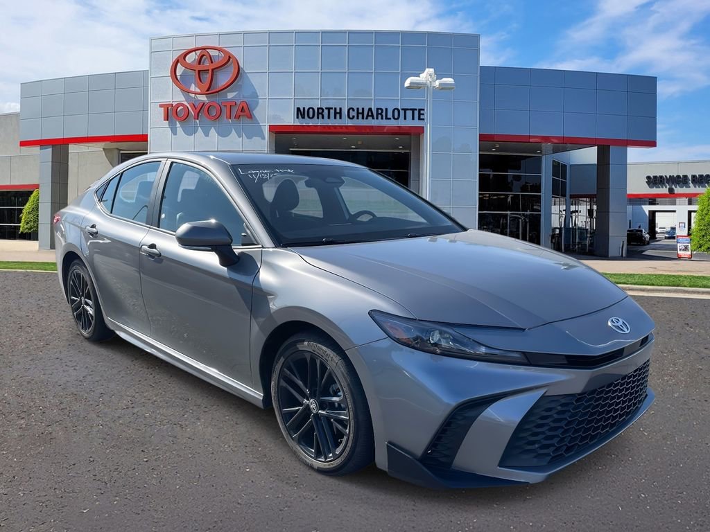 Used 2025 Toyota Camry SE