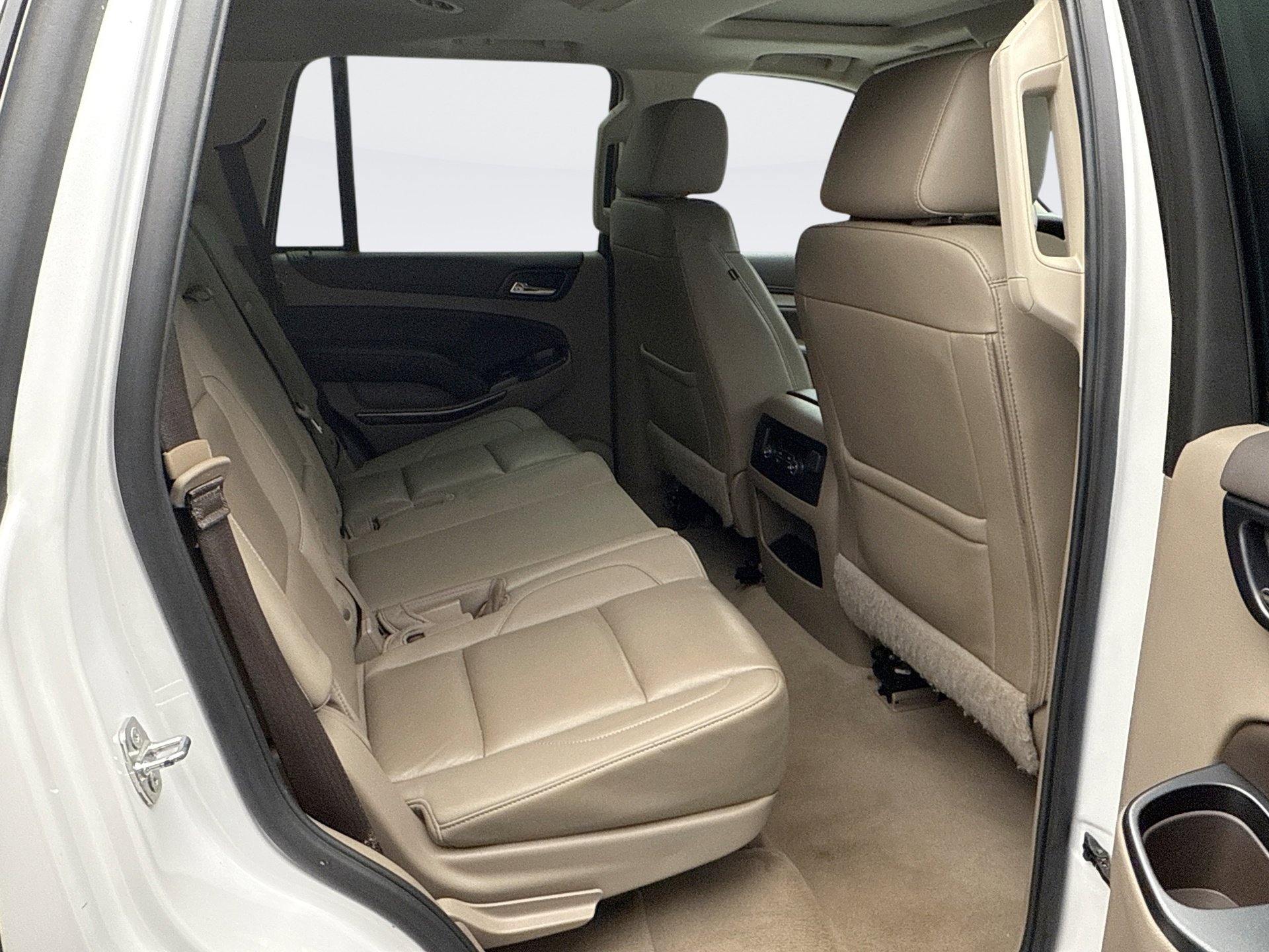 Used 2020 Chevrolet Tahoe LT w/ Luxury Package image 19