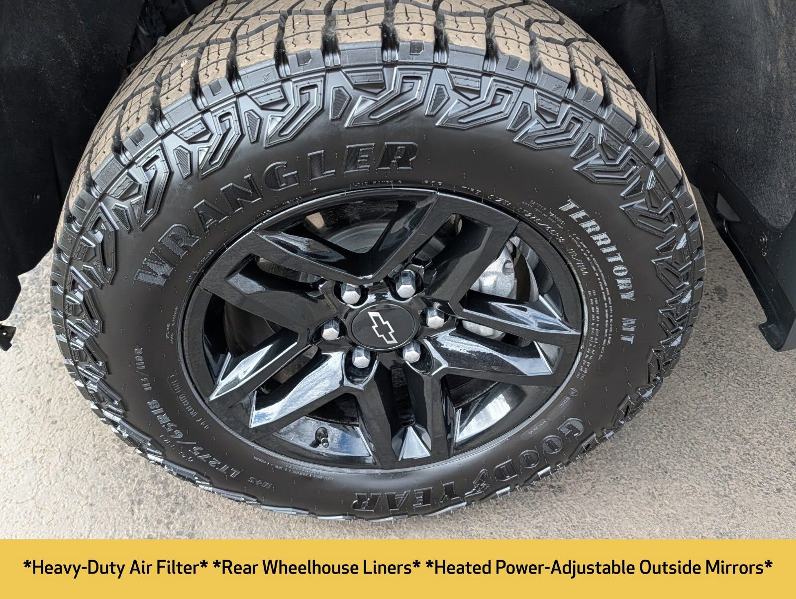 Used 2024 Chevrolet Silverado 1500 LT Trail Boss w/ LT Trail Boss Premium Package image 24
