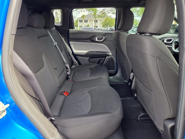 Used 2025 Jeep Compass Sport AWD/4WD image 18