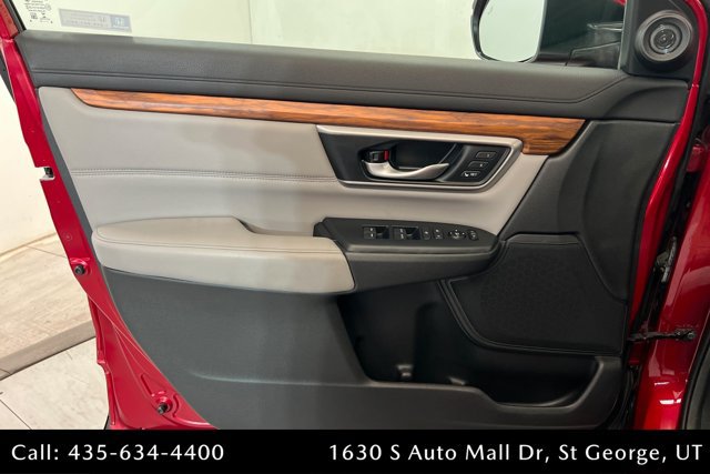 Used 2022 Honda CR-V Touring image 14