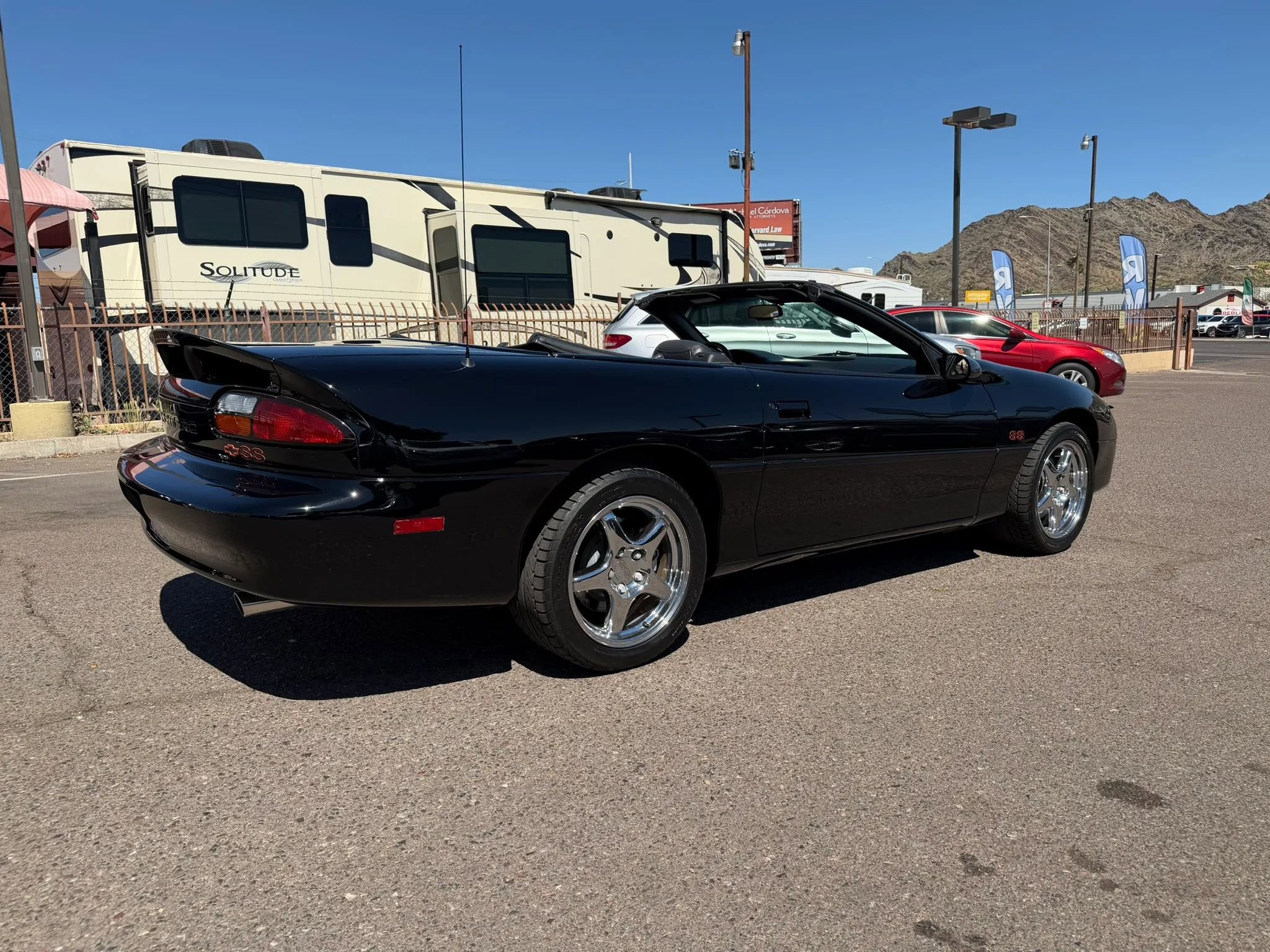 Used 2000 Chevrolet Camaro Z28 w/ SS Performance/Appearance Pkg RWD image 6