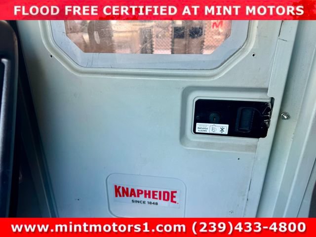 Used 2019 RAM ProMaster 3500 w/ Premium Appearance Group FWD image 33