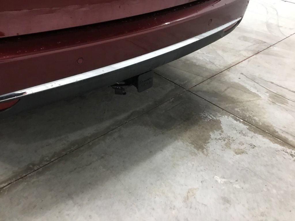 Used 2023 Chrysler Pacifica Touring-L AWD/4WD image 37