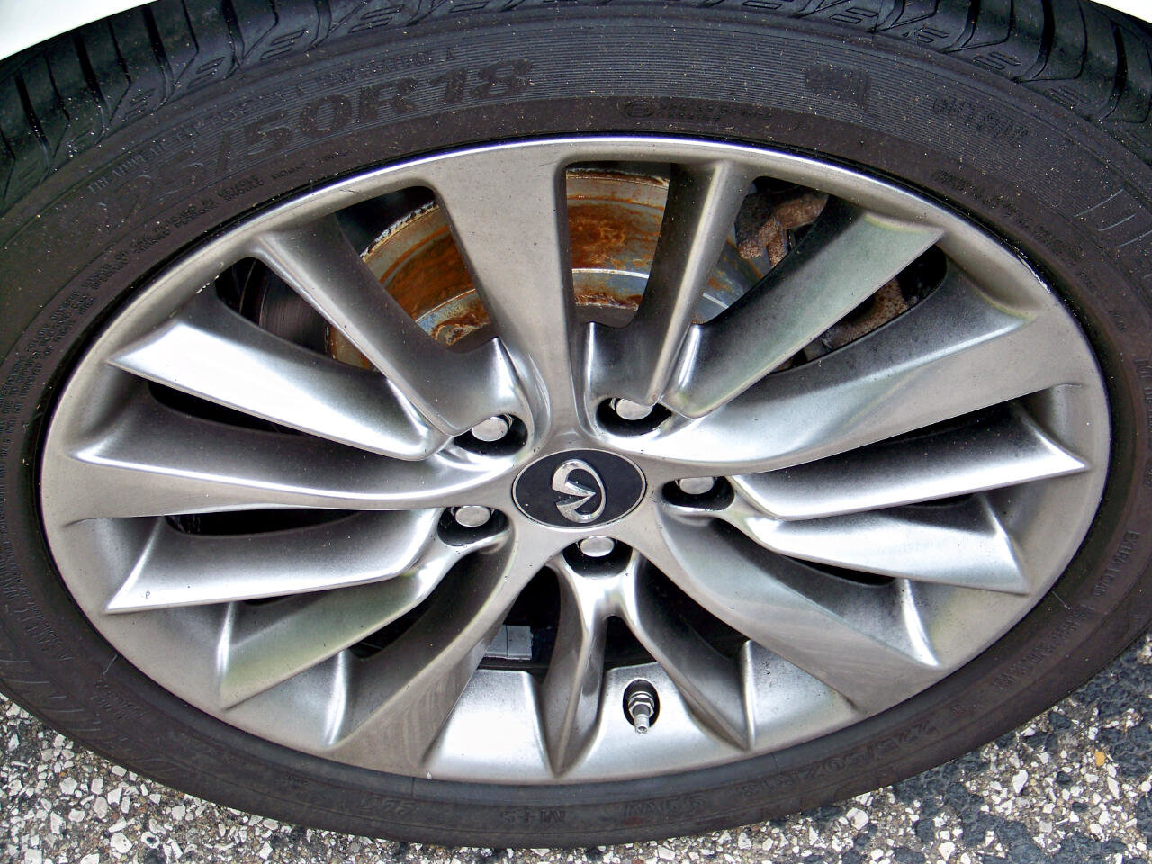 Used 2018 INFINITI Q50 Luxe w/ Cargo Package (L95) image 37