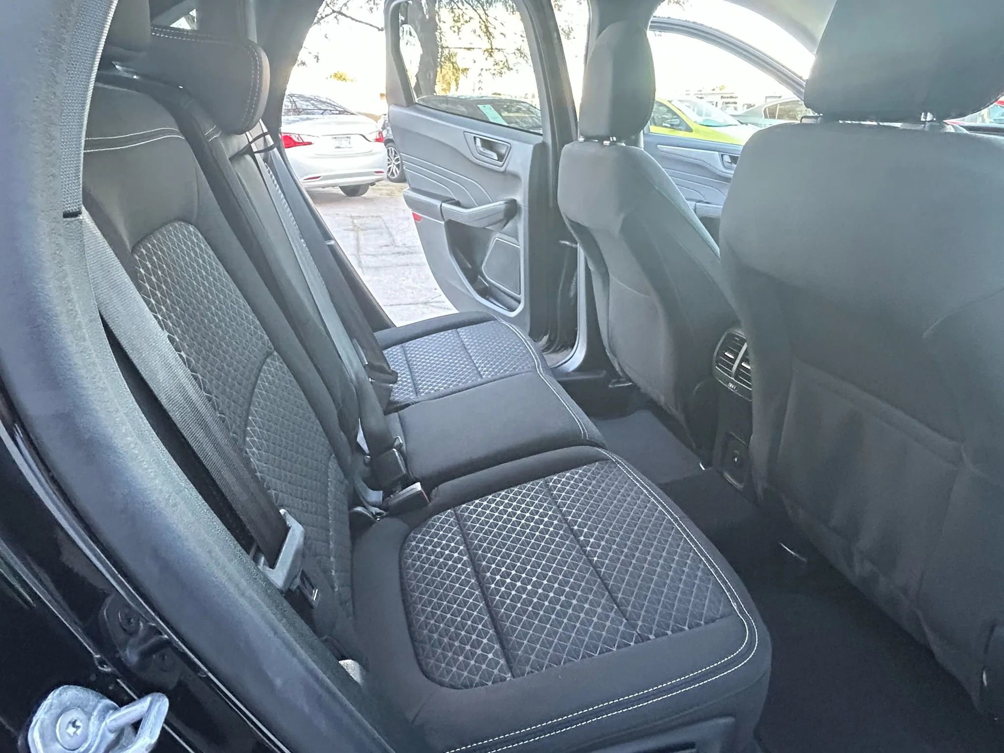 Used 2025 Ford Escape Active image 23