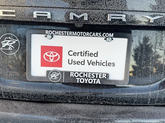 Certified 2018 Toyota Camry LE image 41