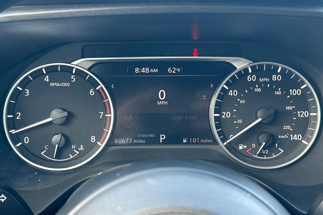 Used 2024 Nissan Rogue SV FWD image 27