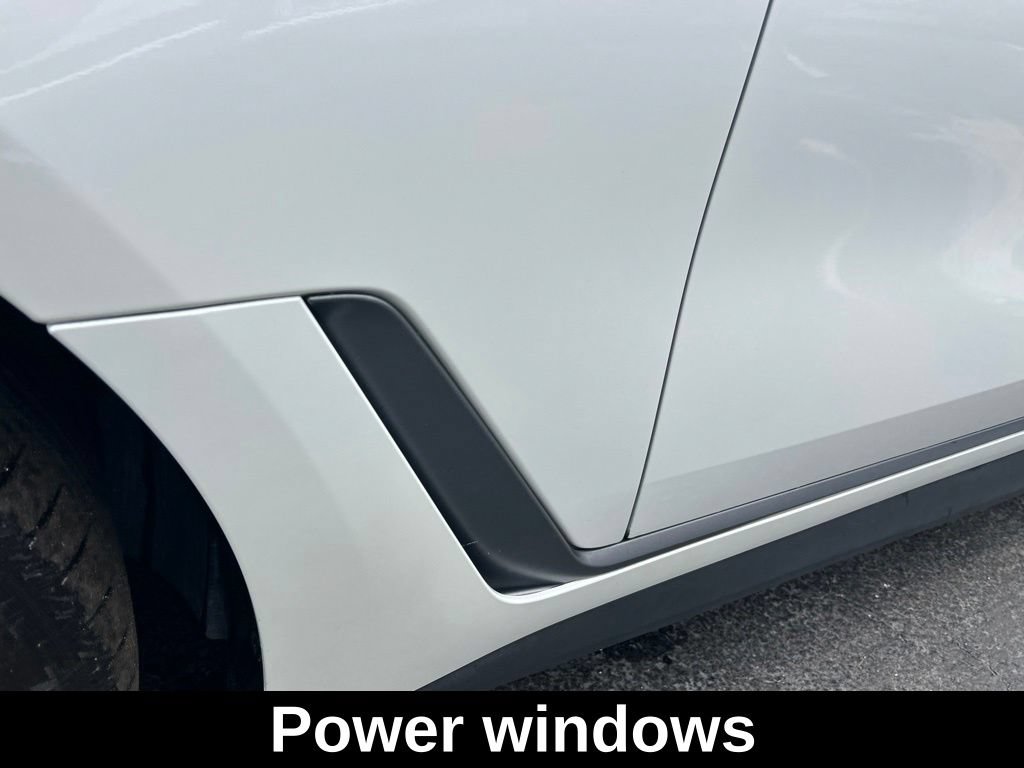 Used 2025 BMW i4 eDrive40 RWD image 20