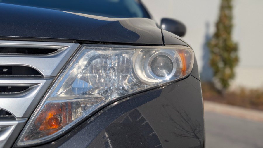 Used 2011 Toyota Venza w/ Convenience Pkg FWD image 9