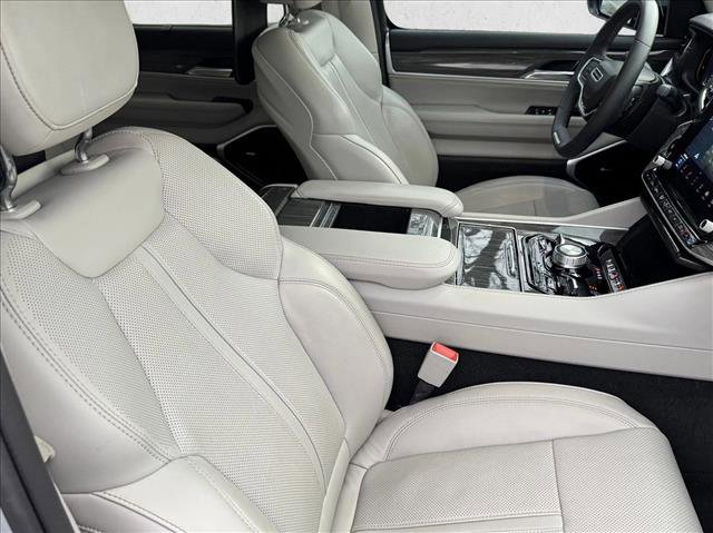 Used 2022 Jeep Wagoneer Series III w/ Premium Group I image 21