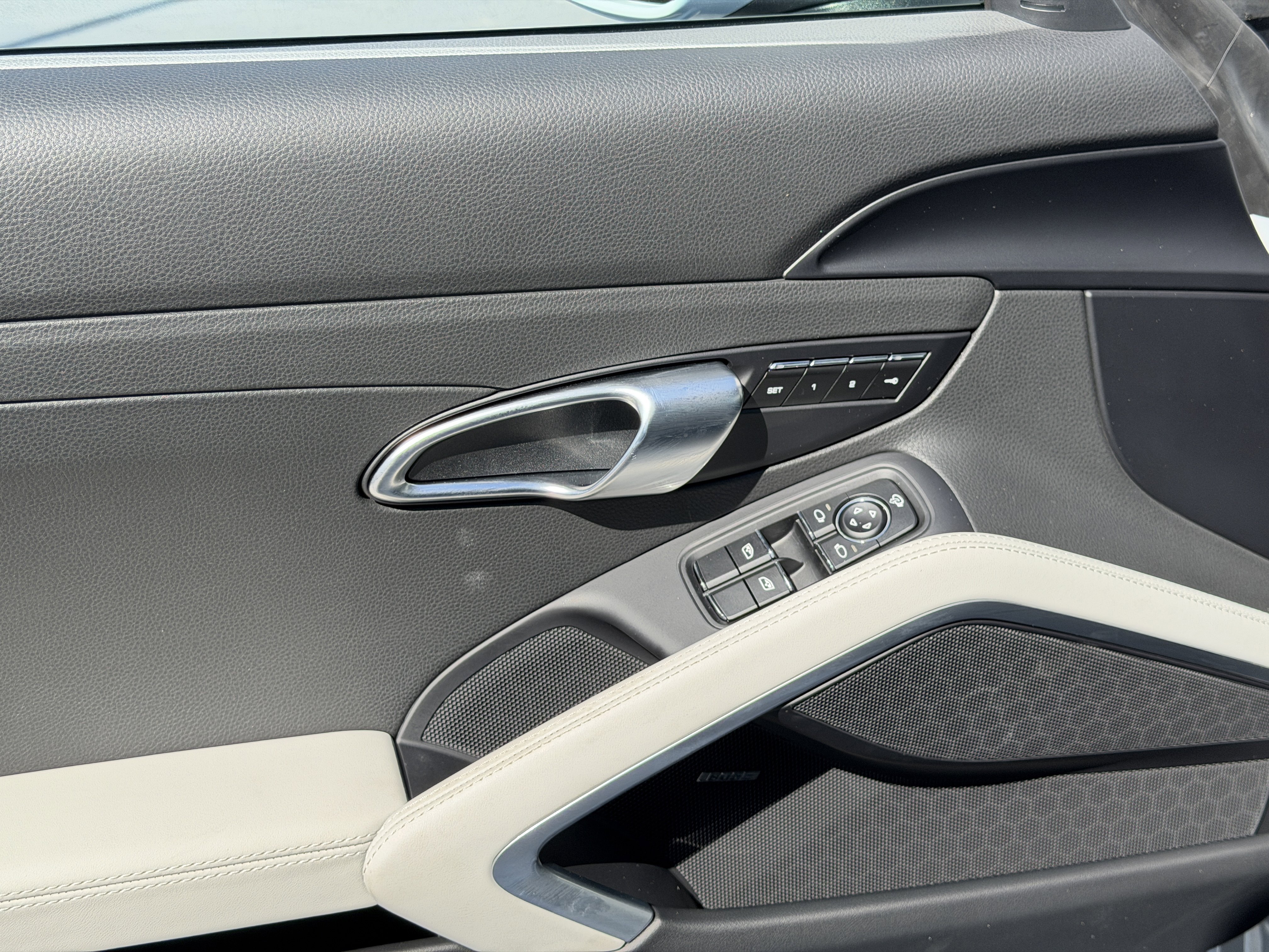 Certified 2025 Porsche 718 Cayman image 19