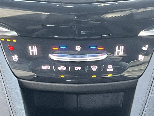 Used 2023 Cadillac XT6 Sport w/ Platinum Package image 16