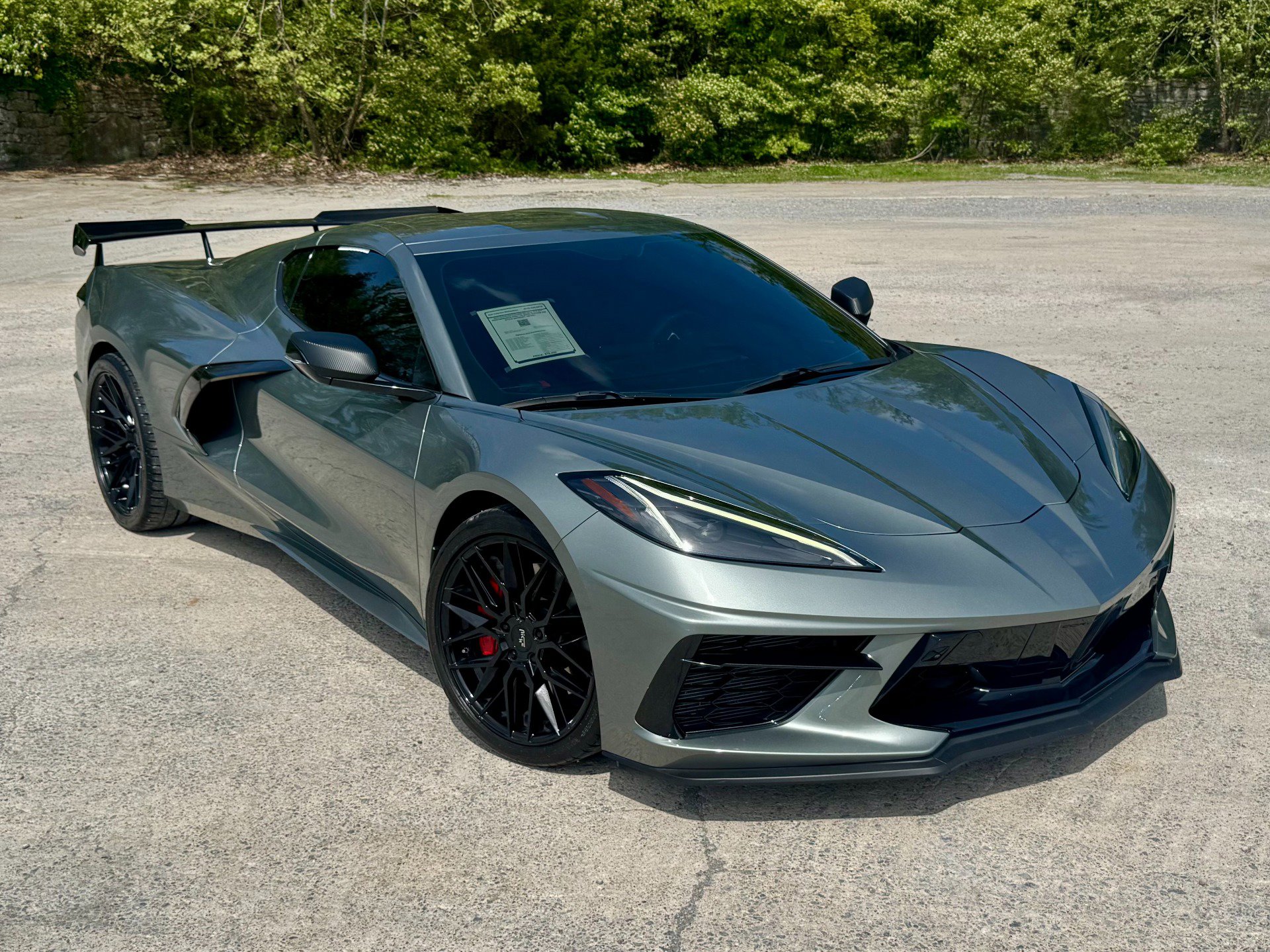 Used 2023 Chevrolet Corvette Stingray Premium Cpe w/ Z51 Performance Package RWD image 1