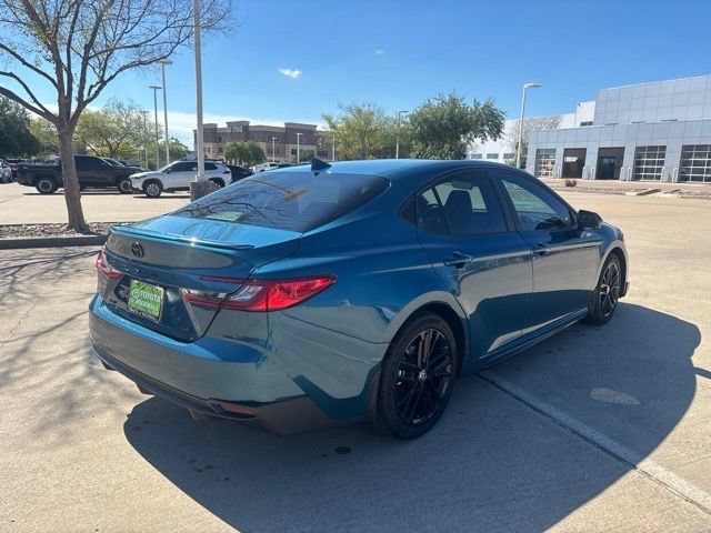 Used 2026 Toyota Camry SE w/ Convenience Package FWD image 5