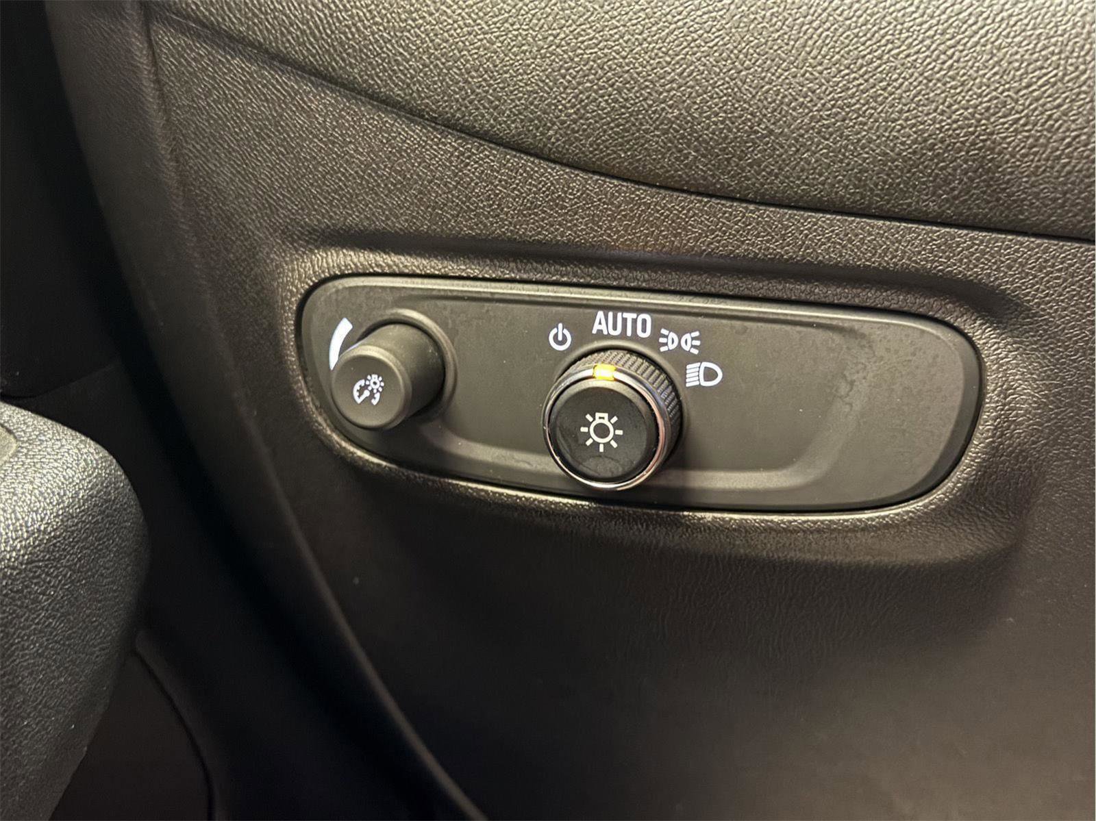 Certified 2022 Chevrolet Equinox RS AWD/4WD image 43
