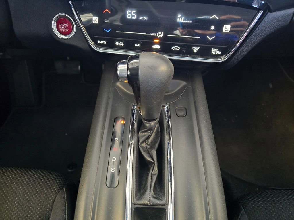 Used 2018 Honda HR-V EX image 10