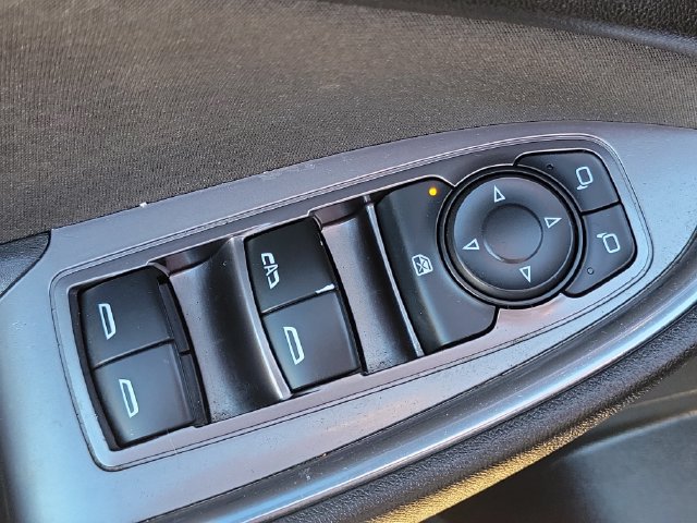 Used 2020 Chevrolet Malibu LT FWD image 25