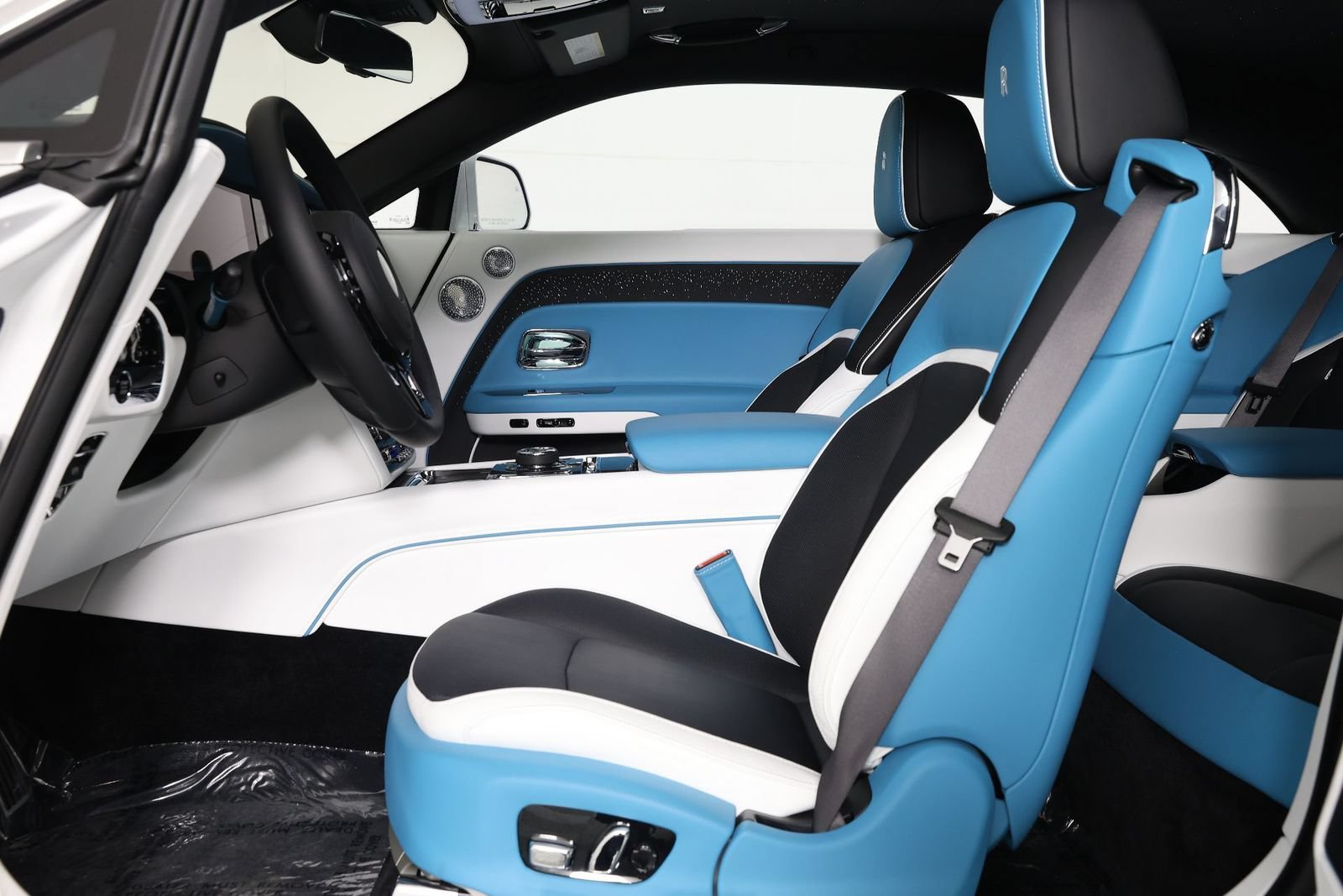 New 2025 Rolls-Royce Spectre w/ Spectre Launch Package AWD/4WD image 5
