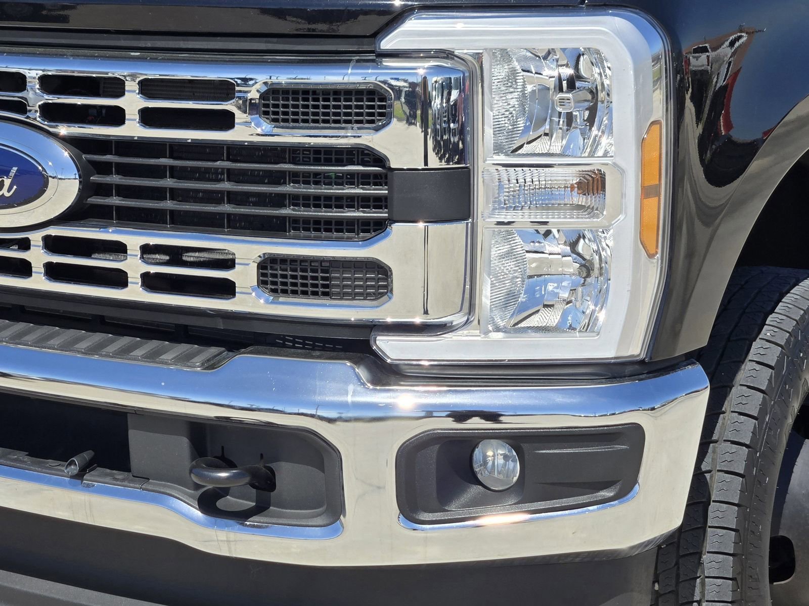 Used 2025 Ford F350 XLT image 10