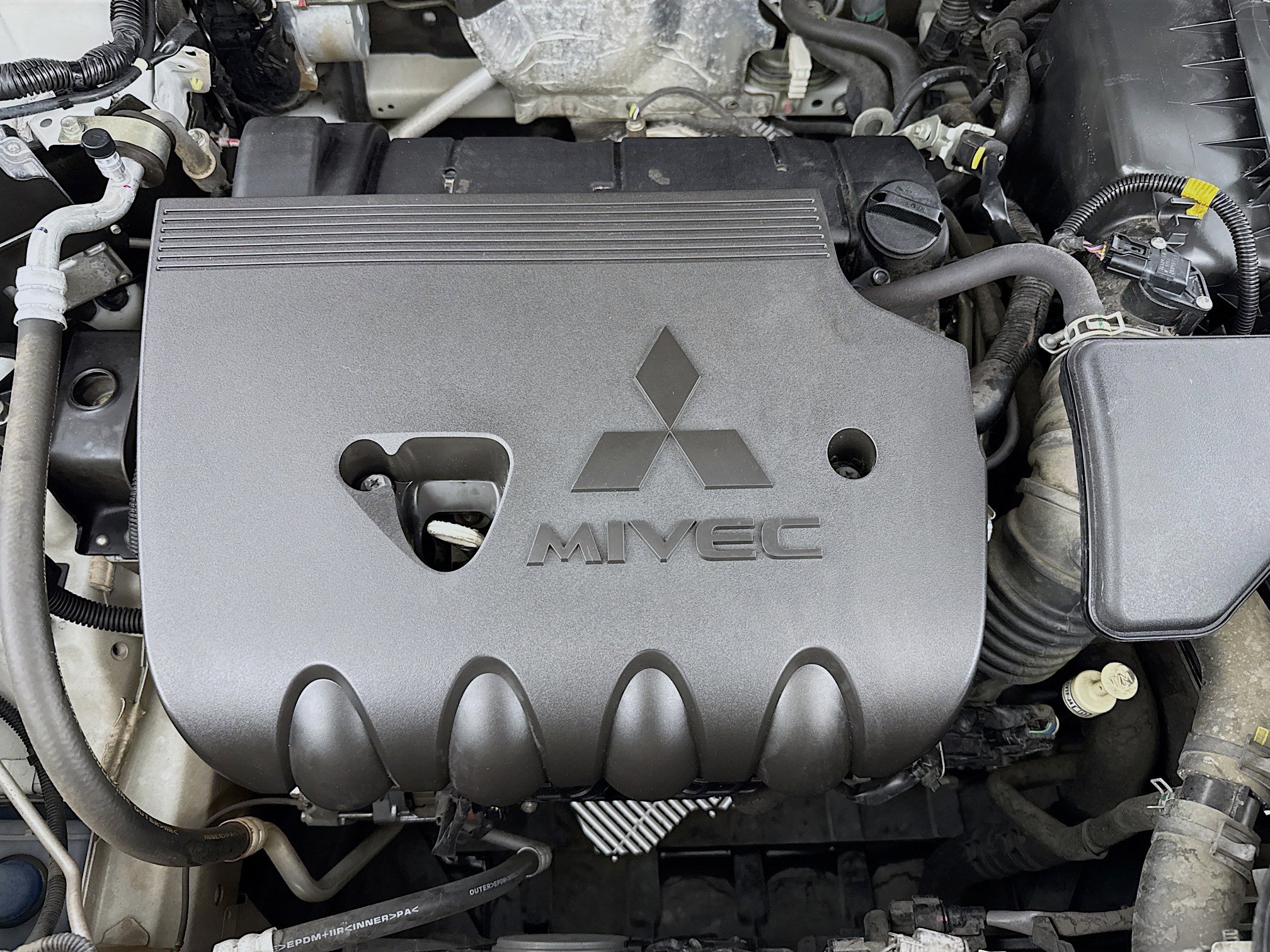 Used 2020 Mitsubishi Outlander LE image 38