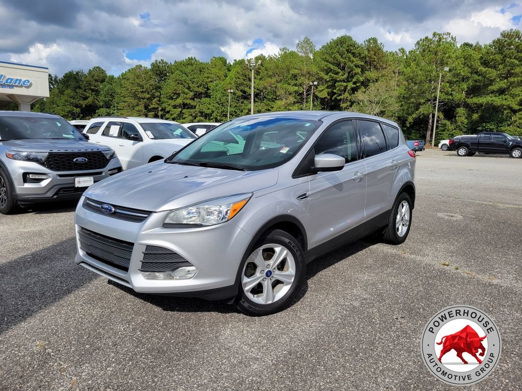 Used 2016 Ford Escape SE FWD image 2